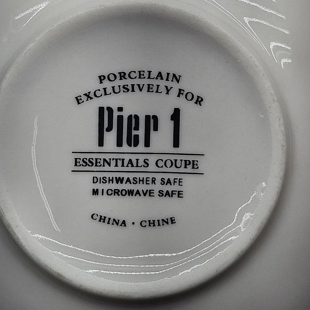 Pier 1 Essentials Coupe White Porcelain 7 Inch Cereal Soup Bowl Replacement